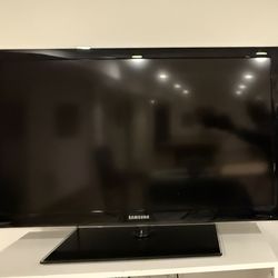 Samsung 40 Inch Flat