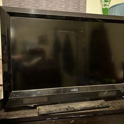 32” Vizio TV