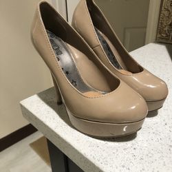 HIGHT HEELS 👠 
