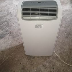 Black & Decker, Portable AC, 10,000 BTUs, Model Number Bpac10