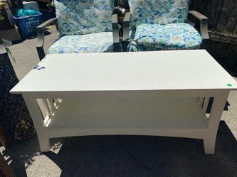 White Wood Coffee Table