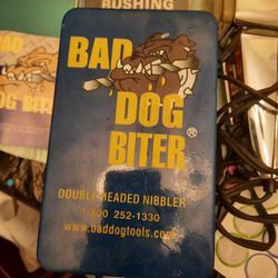 Bad Dog Biter Double Headed Nibbler Sheet Metal Cutting Drill Attachment. USA.