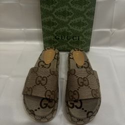 Gucci Sandals 