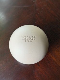 SKKN by Kim Kardashian Face Cream Firming Moisturizer 