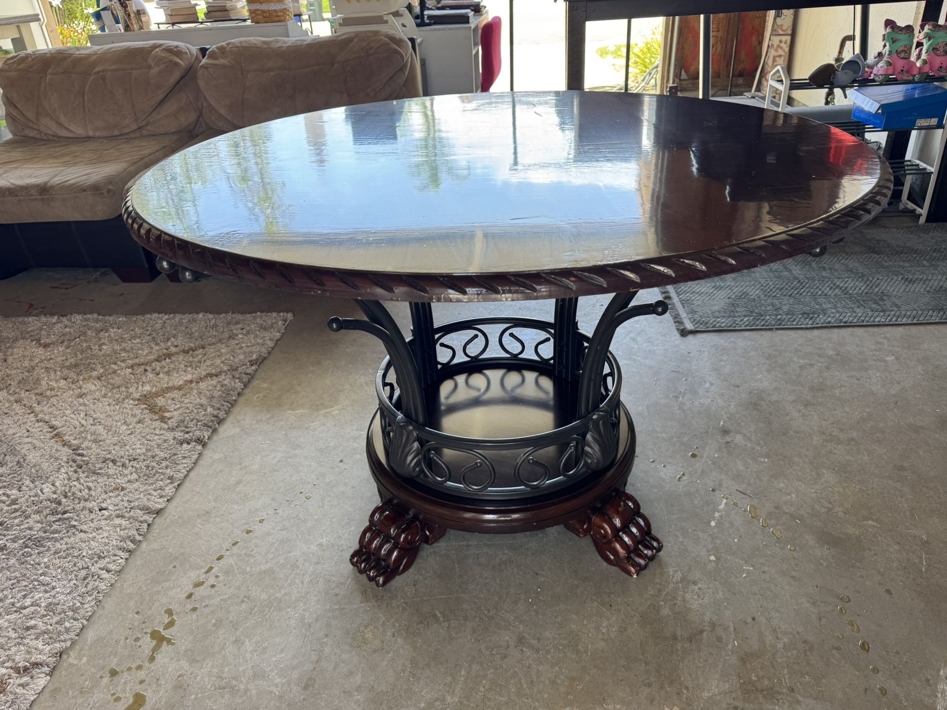 Beautiful Round Kitchen Table