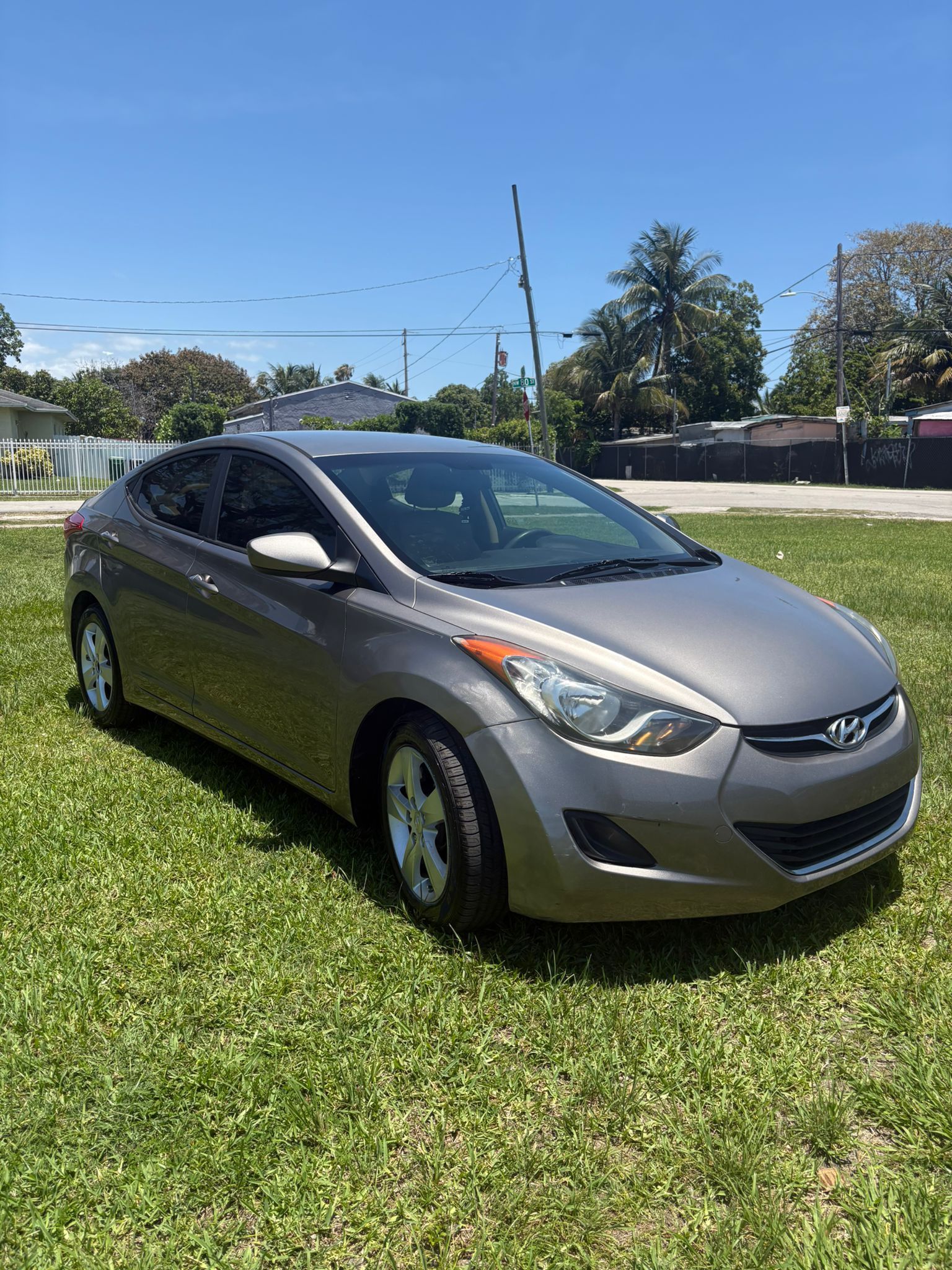 hyunday Elantra sedan 4 doors