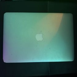 Apple MacBook Air 13” 2011 i5 4GB 128GB SSD Boots READ Slow For Parts