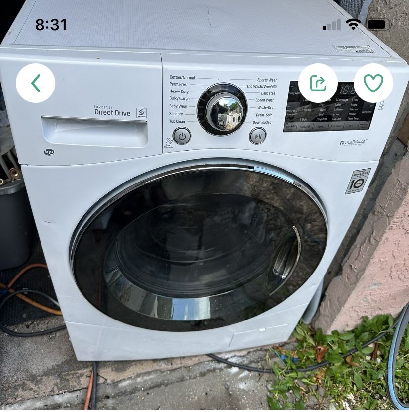 LG Washer And Dryer 2 In 1 Combo Working Good