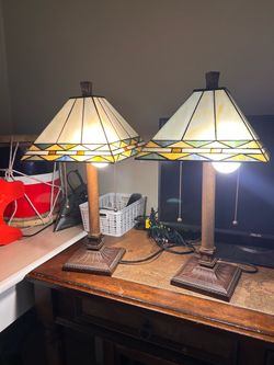 Pair of Mission Style Accent Lamps - Craftsman / Tiffany Look