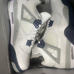 Jordan 4 Midnight Navy
