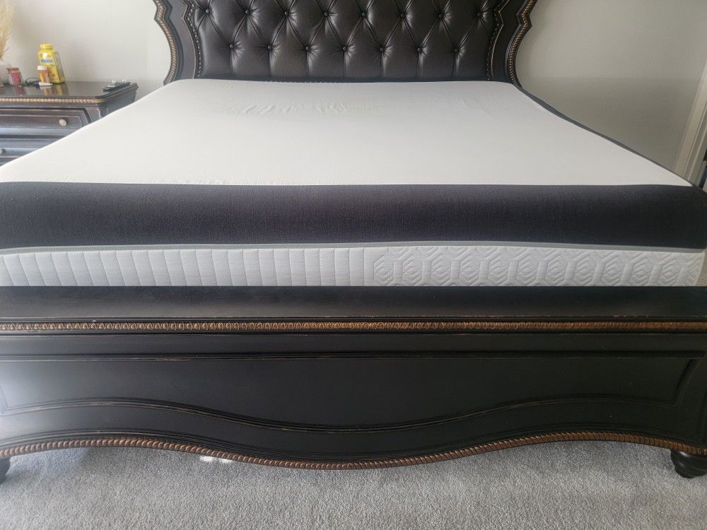 KING SIZE GEL MEMORY FOAM MATTRESS