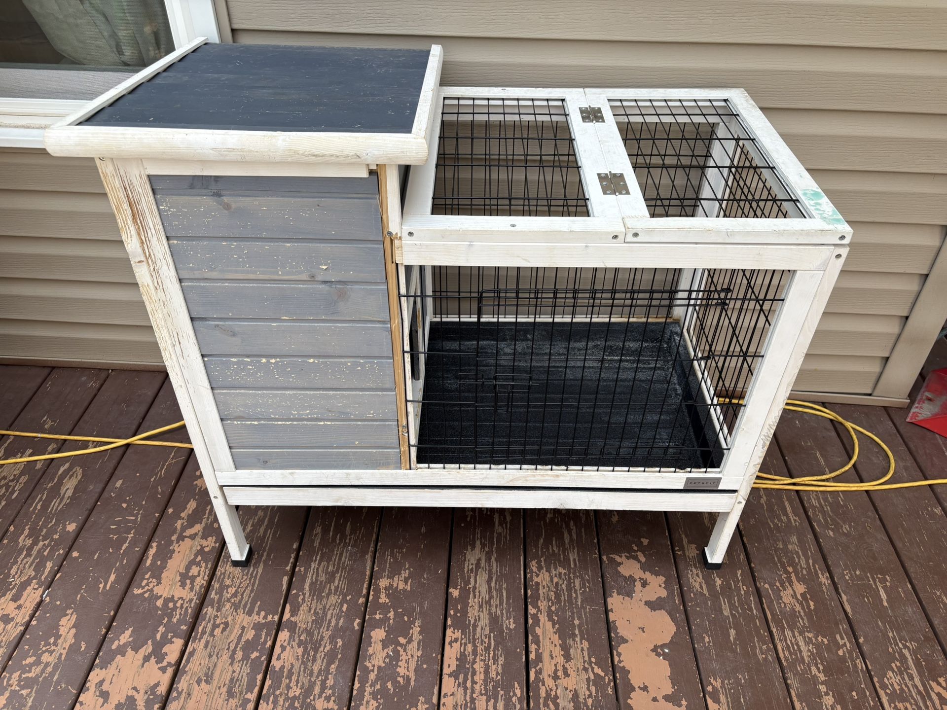 Rabbit Cage/ Hutch