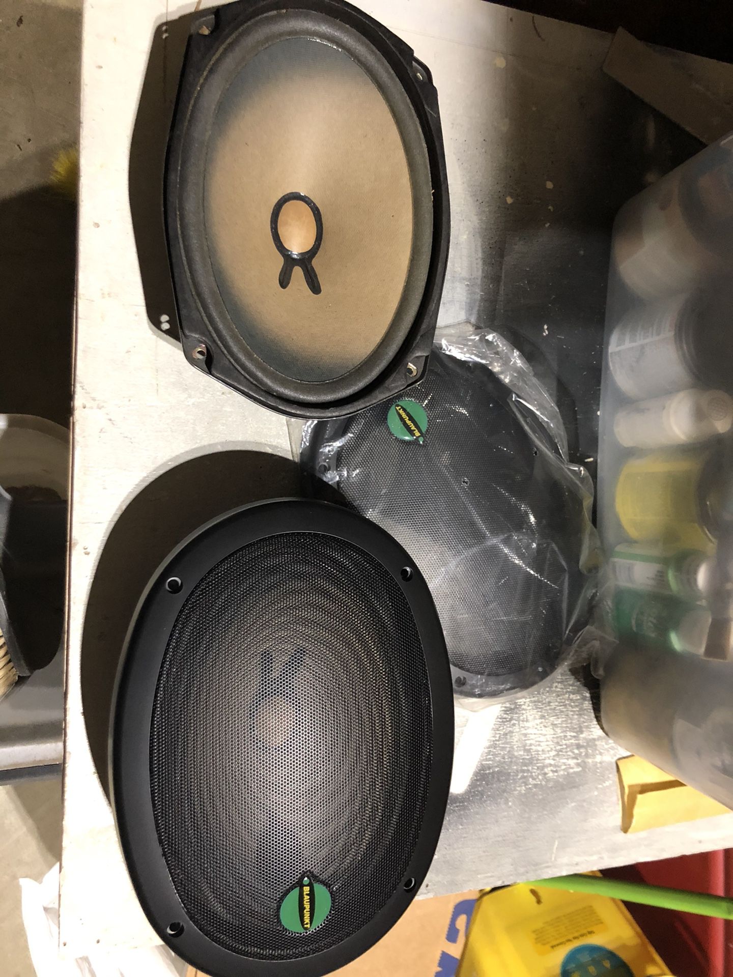 FREE-6x9 Speakers, W/ Grille