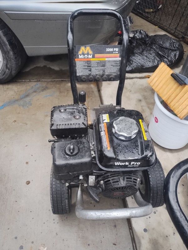 Pressure Washer