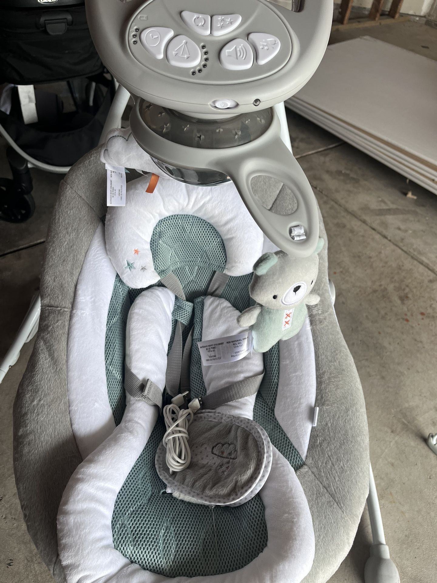 Baby Musical Swing