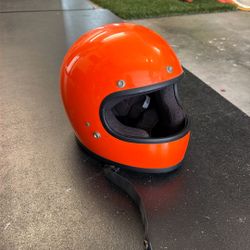 Bitwell Moto Helmet. 