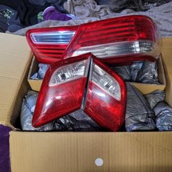 07-09 Toyota Camry Headlight And Taillight