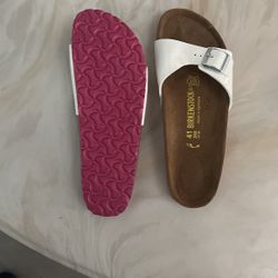 New Birkenstock Sandals 