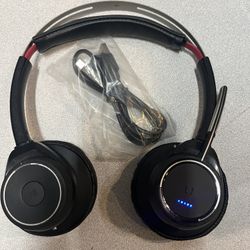 Plantronics PLT Voyager Focus  Noise Cancelling Bluetooth Headset with Mic, Wireless for Cellphones