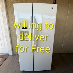 GE Side-by-Side Refrigerator – Great Working Condition
