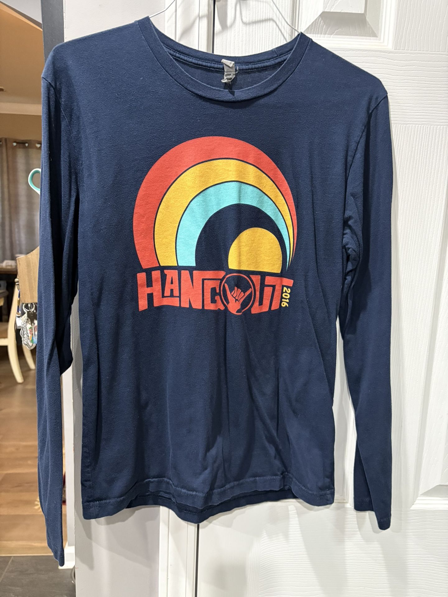 Hangout 2016 Long Sleeve T MEDIUM