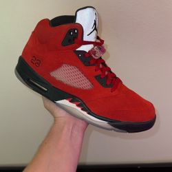 Jordan Retro 5 Toro Bravo Raging Bull Size 11 Men’s Sneakers Shoes Authentic 
