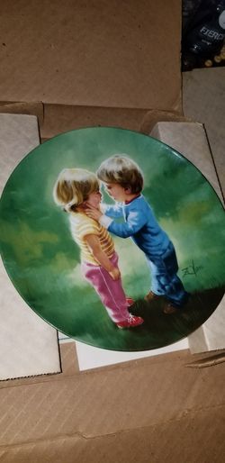 Donald zolan collectors plate "sharing secrets"