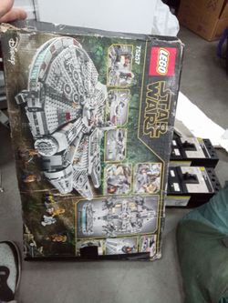 Lego Star wars millennium falcon