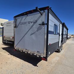 2020 GREY WOLF HAULER