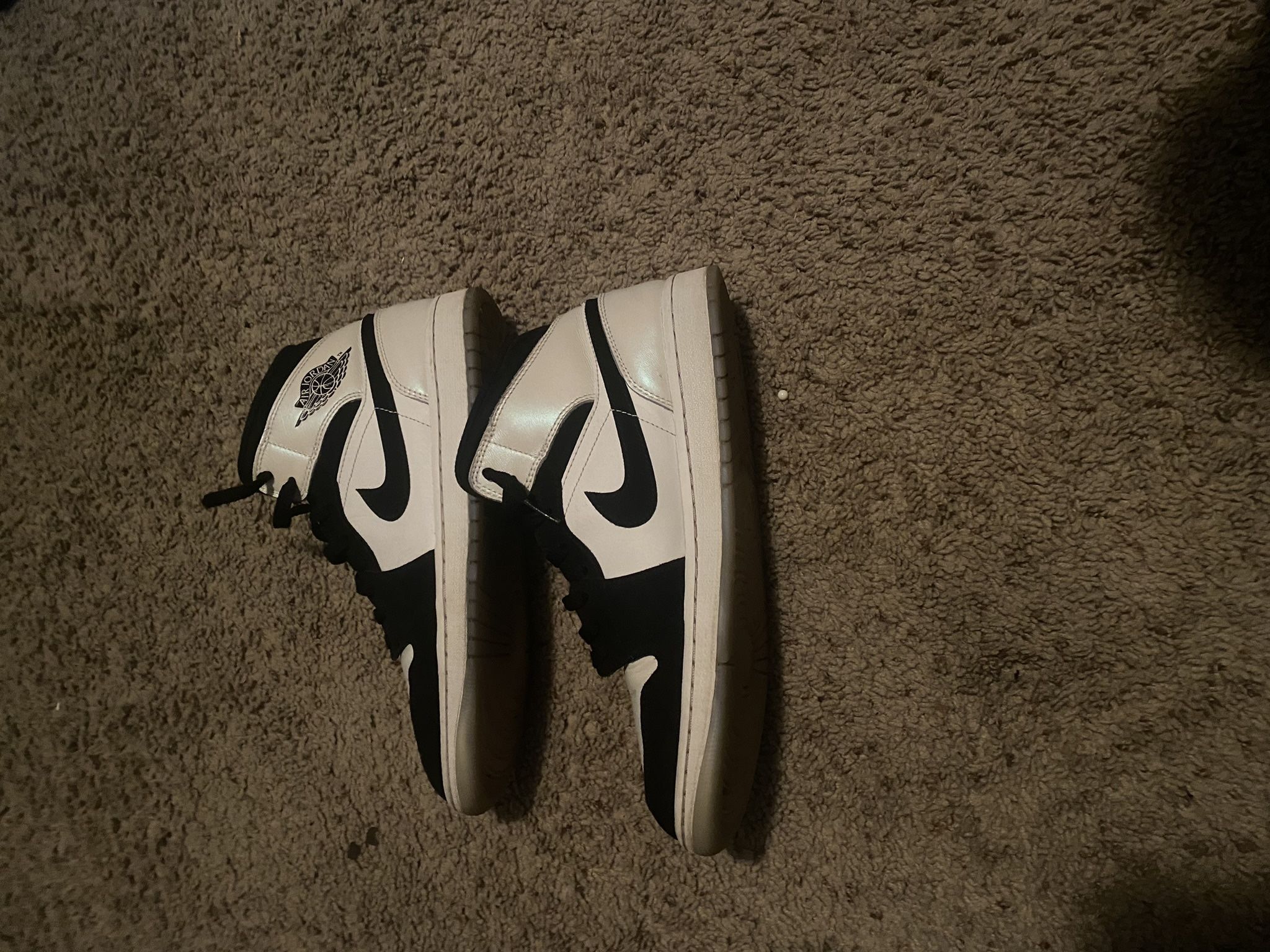 Jordan 1 Mid Diamond Athletic shoes & Sneakers