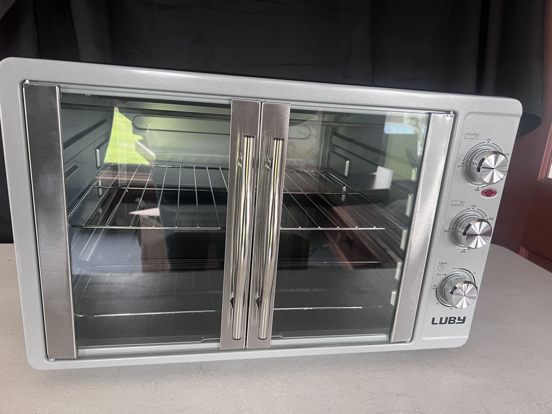 LUBY Large Toaster Oven Countertop, French Door Designed, 55L, 18 Slices,  14'' pizza, 20lb Turkey, Silver