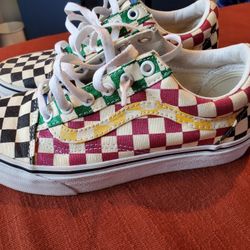 VANS