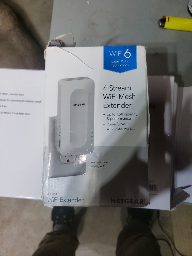 Netgear WI-FI Extender AX1800