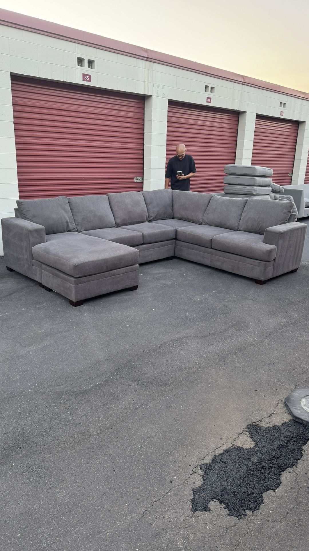 Bonaterra Charcoal Grey Sectional Couch (50% OFF) - We can deliver