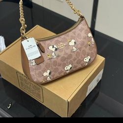 Coach X Peanuts Teri Shoulder Bag In Signature Canvas With Snoopy Print