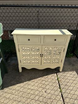 Shabby Chic style country white mirrored sidcabinet