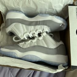 Jordan 11s 