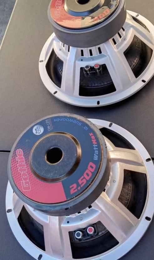 Subs 12s Speakers