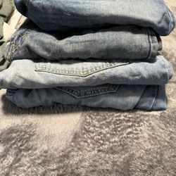 Men’s Levi’s Bundle *see description*