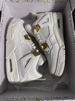 Jordan 4 Metallic Gold