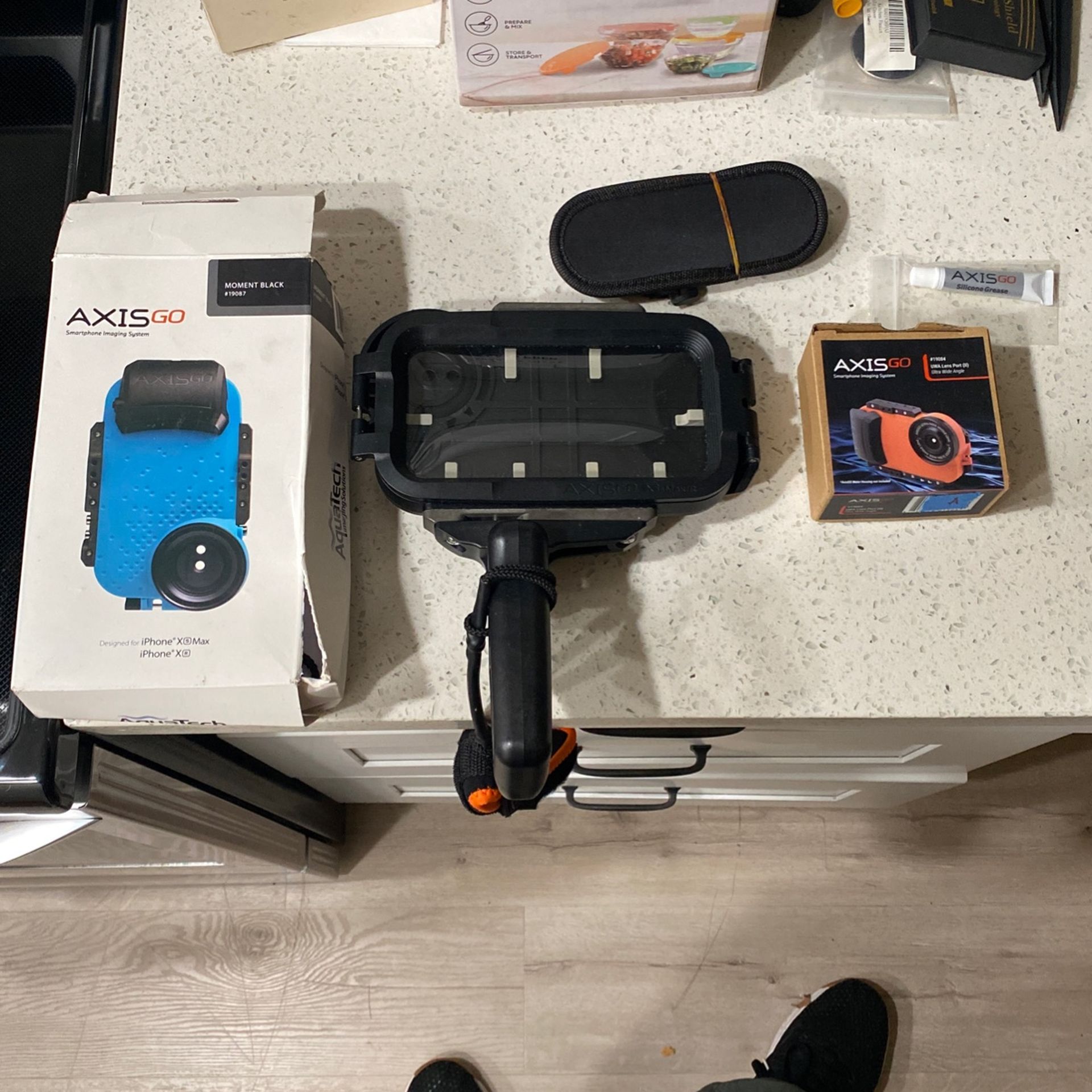 Axis Go Waterproof Iphone Housing