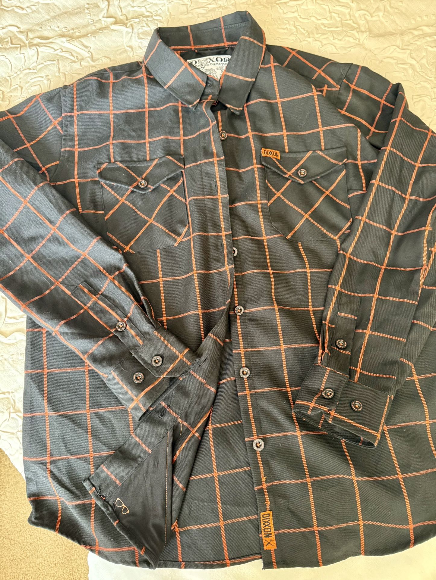 Dixxon Hallow Women’s Flannel