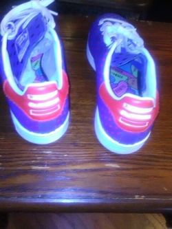 Men's 9 Adidas and matching jacket
