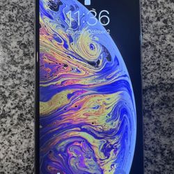 iPhone XS Max 64GB Silver. Unlocked 