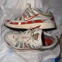 Nike Women PRO P6000