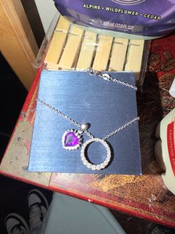 Beautiful woman’s chain 14k with diamonds