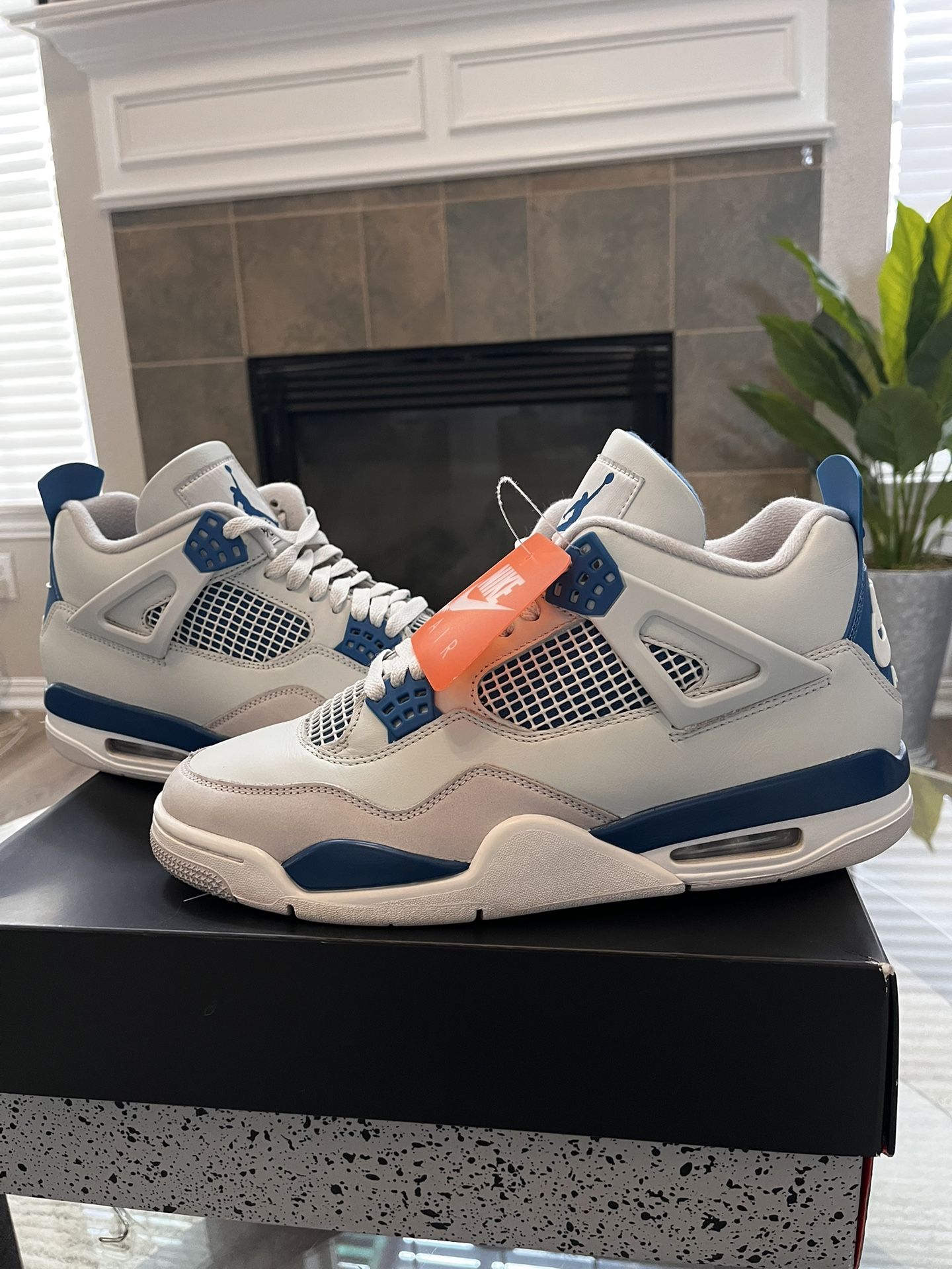 Size 11M- Air Jordan 3 Retro ‘Military Blue’ 2024