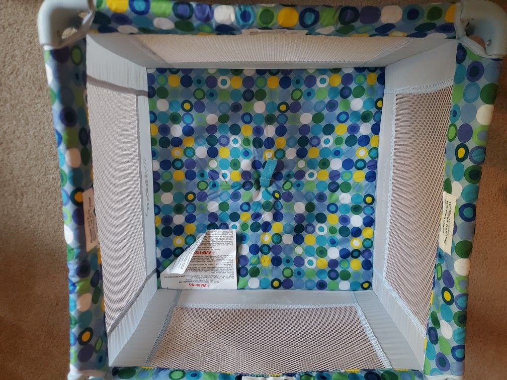 Joovy Baby Doll Playpen