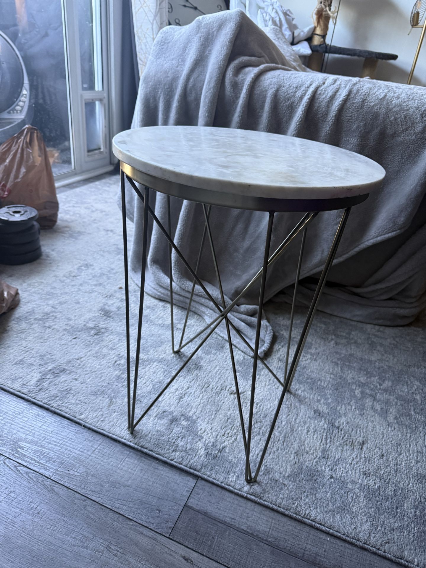 Round Marble End Table