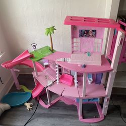 Barbie Dream House
